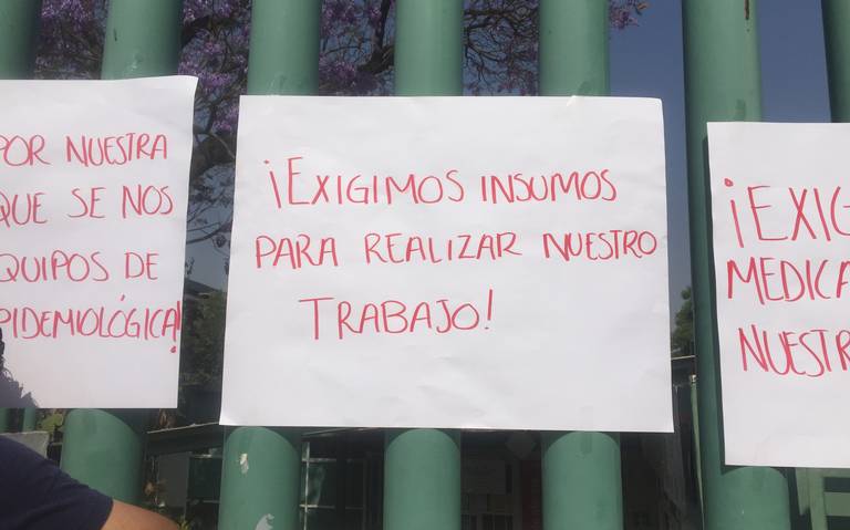Protestan médicos de hospitales de Naucalpan, Atizapán y Coacalco por falta de insumos (Estado de México)