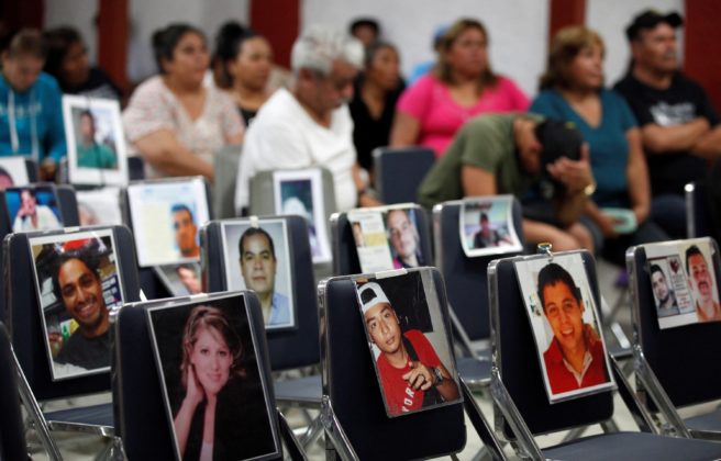 Colectivos exigen al gobernador no cortar recursos a búsqueda de desaparecidos (Jalisco)