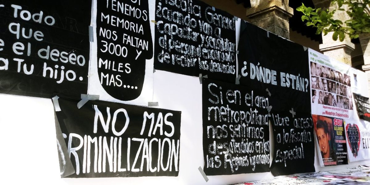Plan de austeridad y “reactivación económica” por covid-19 en Jalisco contempla reducción de presupuesto a fiscalía de desaparecidos