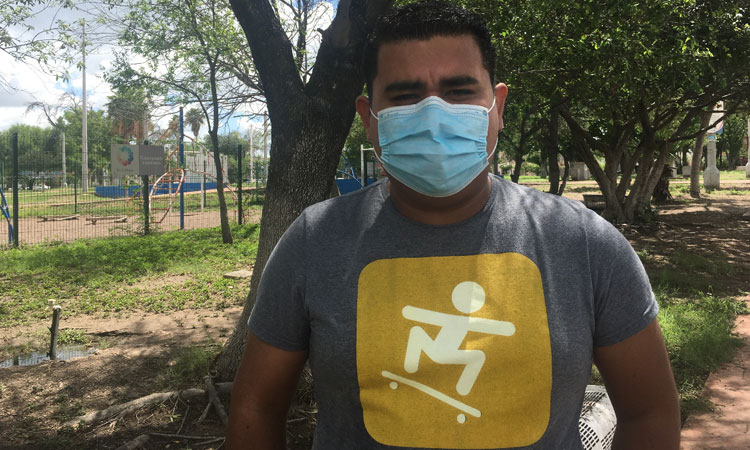 Vecinos ponchan llantas de auto de enfermero en Reynosa (Tamaulipas)