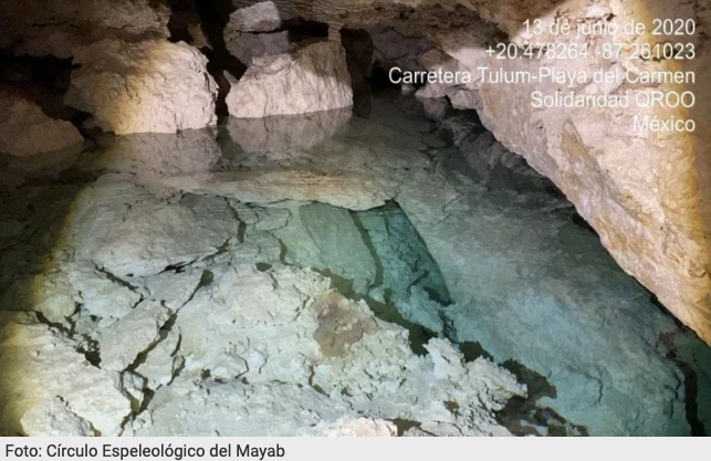 Desplome en tramo carretero de Tulum no fue socavón, es una cueva acuatica