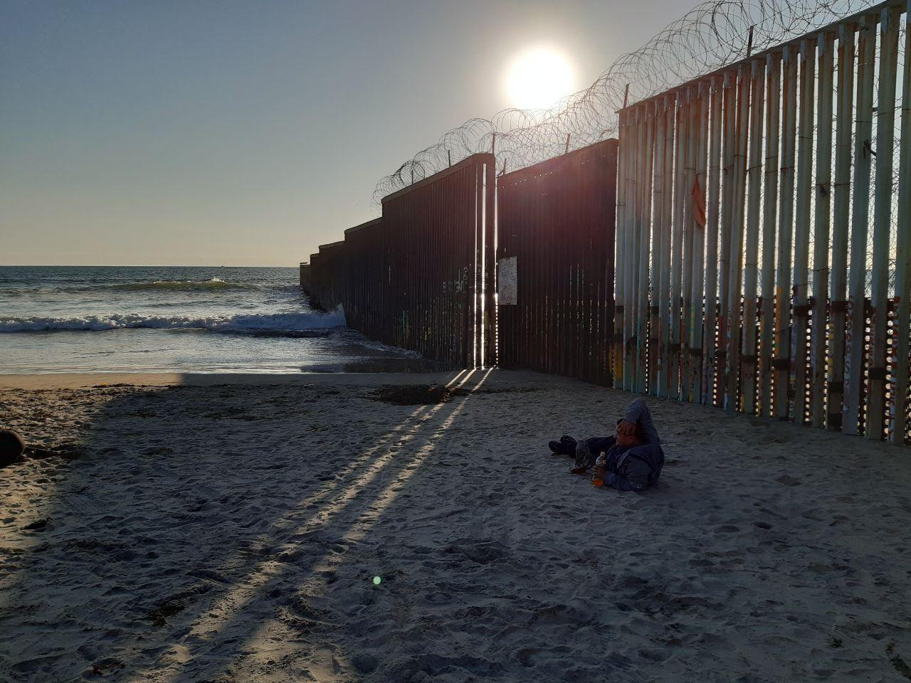 El muro de Trump en Arizona: Militarización fronteriza en época de covid