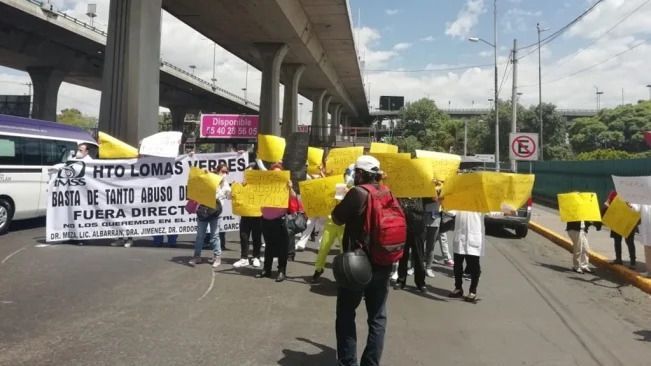 Médicos del IMSS se manifiestan; exigen equipo de protección para el COVID (Estado de México)