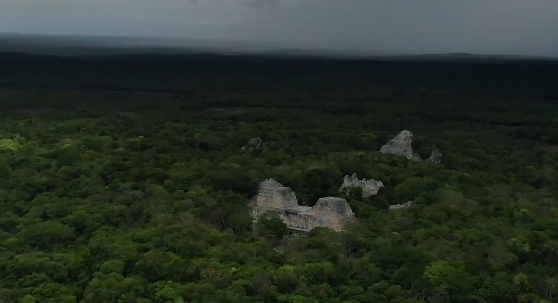 Tren Maya, esperando el futuro junto a las vías