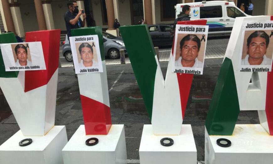 En Xalapa y Córdoba, periodistas protestan por el asesinato de su colega Julio Valdivia (Veracruz)