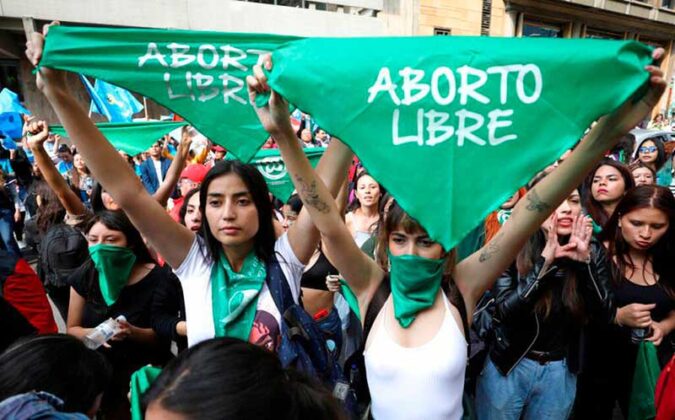 Exigen feministas aborto bajo cualquier causal (Nayarit)