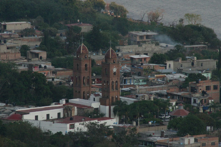 20 años de lucha contra el despojo de tierras en Mezcala (Jalisco)