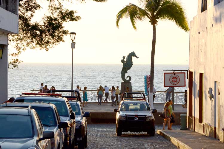 Semar, a cargo de seguridad de Puerto Vallarta (Jalisco)