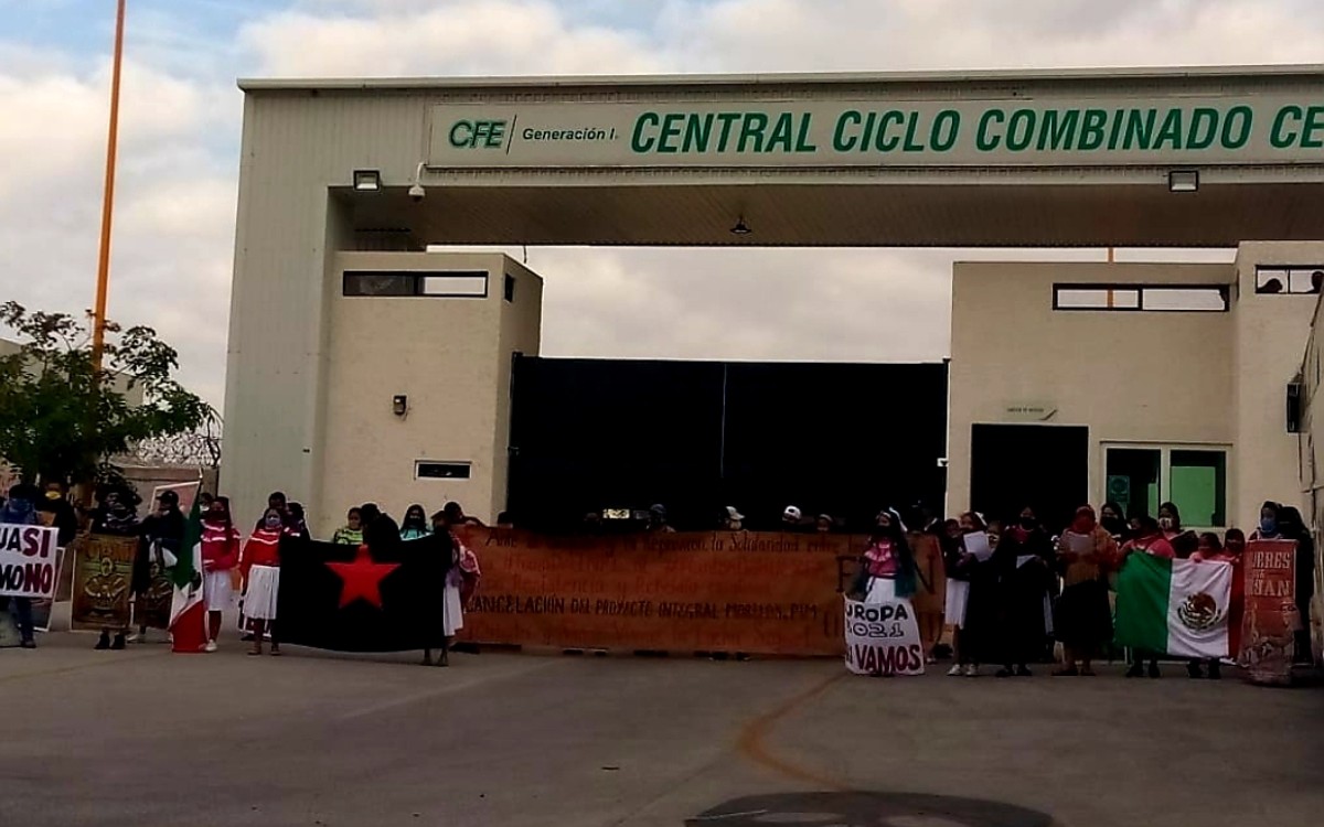 Otomíes protestan en la termoeléctrica de Huexca