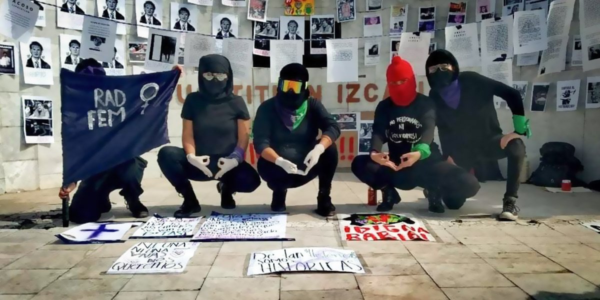 Protestan mujeres en Cuautitlán Izcalli por feminicidios y caso Salgado Macedonio (Estado de México)