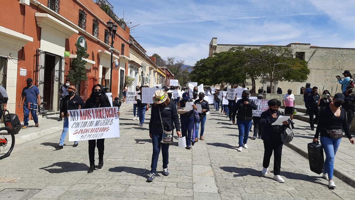 Conmemoran jornada de manifestaciones en Oaxaca por el Día Internacional de la Mujer