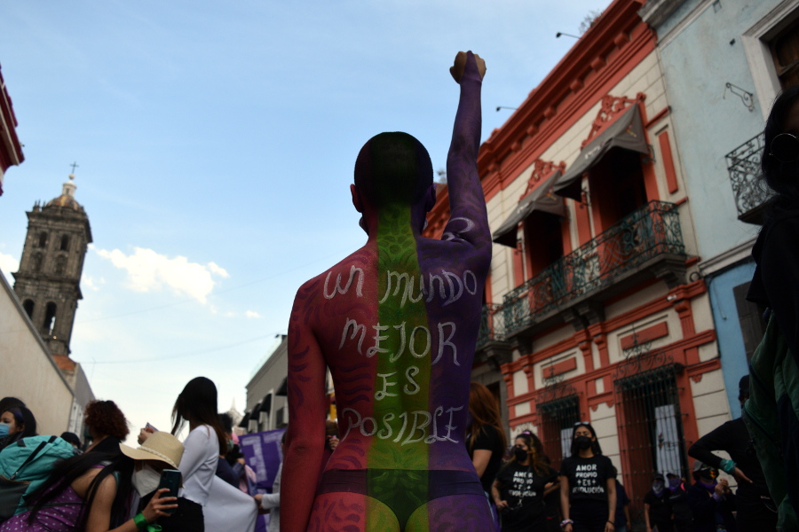 Más de 800 mujeres gritaron ¡Vivas nos queremos! este 8M; gobierno de Barbosa anuncia represalias (Puebla)