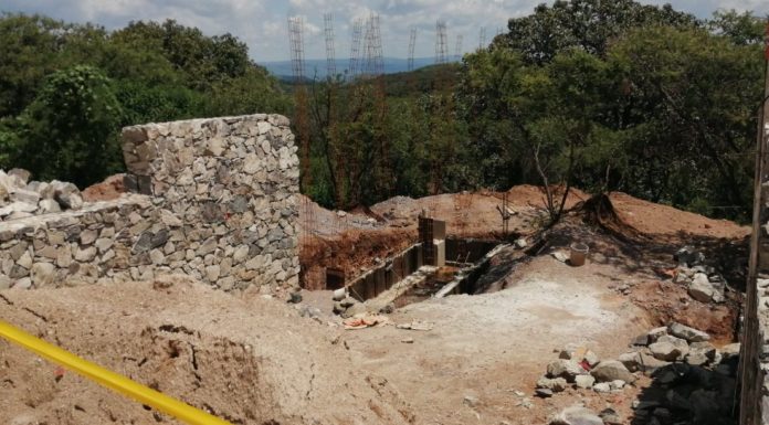 Vecinos del Nixticuil reclaman reanudación de obras en fraccionamiento irregular (Jalisco)