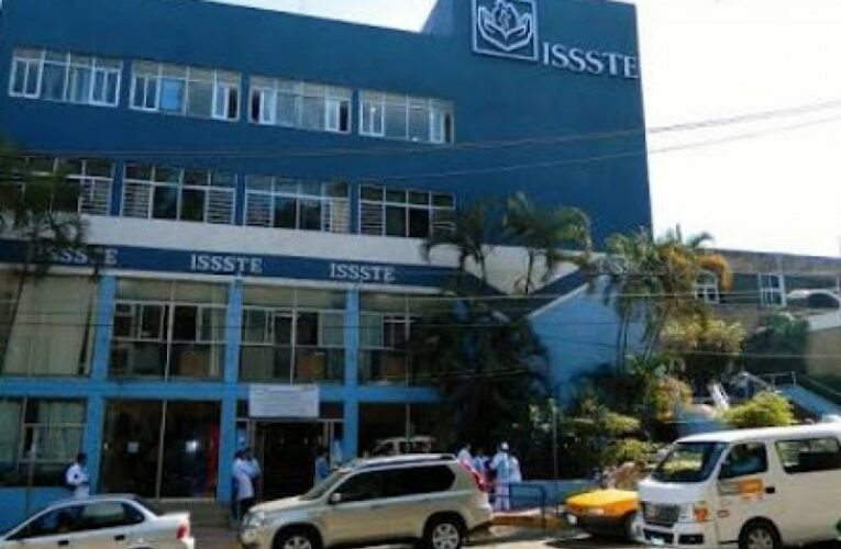 ISSSTE niega medicamentos con costos que van desde los mil hasta los 21 mil pesos: Manifestantes (Nayarit)