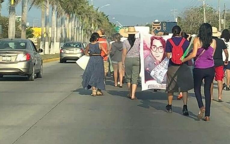 Con marcha exigen a autoridades avances en la investigación por desaparición de Wendy (Nayarit)