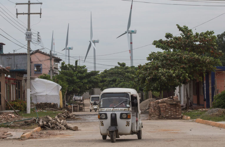 Los parques eólicos en Oaxaca asfixian a comunidad zapoteca