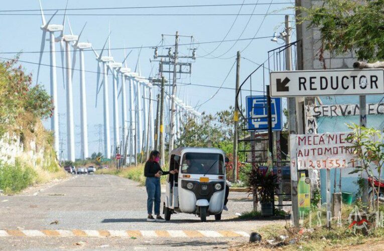 Zapotecas exigen que Sener respete suspensiones judiciales contra EDF (Oaxaca)