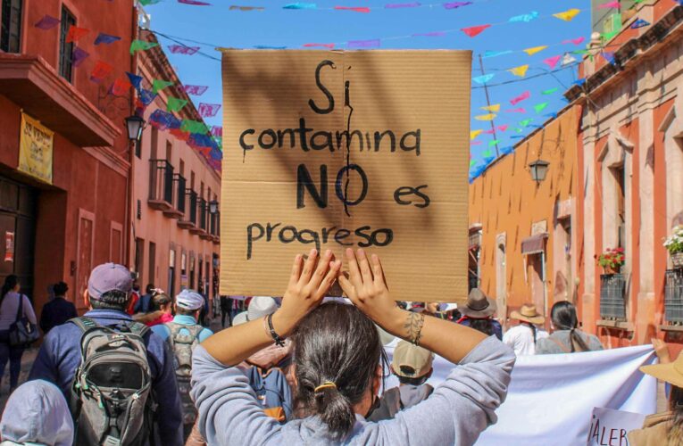 Marchan por alejar de Dolores Hidalgo el proyecto de mina a cielo abierto (Guanajuato)