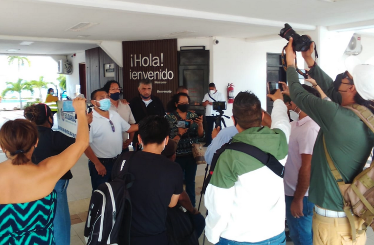 Se manifiestan en Playa del Carmen por el asesinato de la periodista Lourdes Maldonado (Quintana Roo)