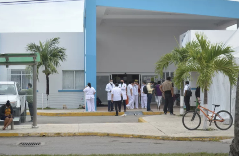 “Nos humillan y amenazan”, médicos del hospital de Chetumal denuncian abuso laboral (Quintana Roo)