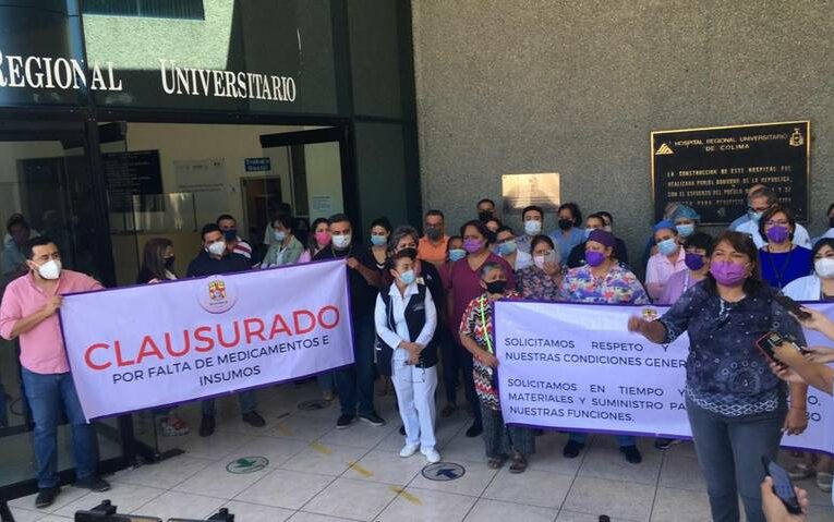 Piden renuncia de la secretaria de Salud Colima, por desabasto de medicamentos e insumos