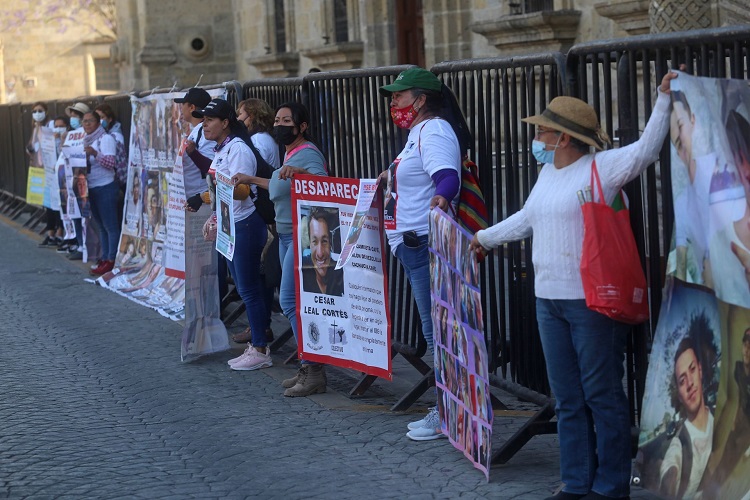 Acusa colectivo agresiones en manifestación pacífica (Jalisco)