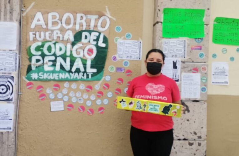 Feministas levantan la mano por legalización del aborto (Nayarit)