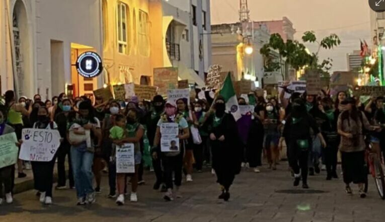 Responsabilizan a alcalde de Mérida por hostilidad contra feministas (Yucatán)