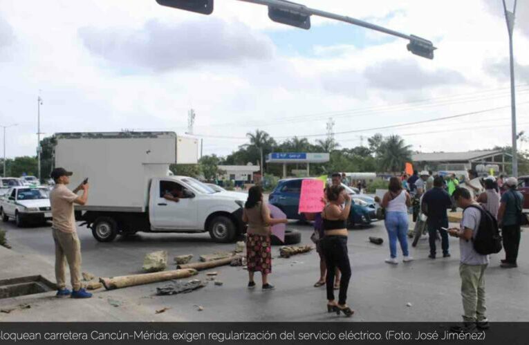 Habitantes de colonias irregulares protestan de nuevo contra CFE en Cancún (Quintana Roo)