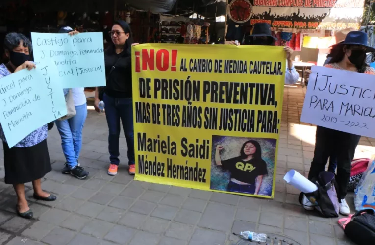 Familiares y Colectivos marchan en Oaxaca, exigen justica para Mariela