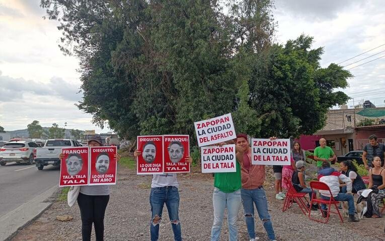 Integrantes de OBSUR y vecinos de Pirámides detienen obras en dicha colonia de Zapopan (Jalisco)