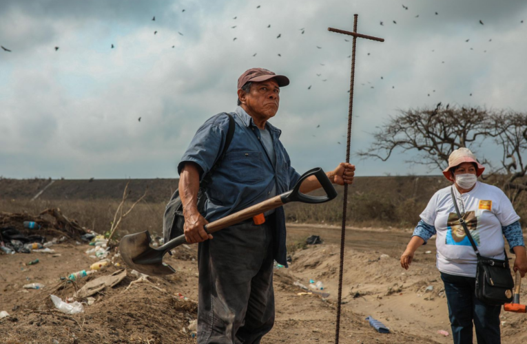 México rebasa las 5 mil 600 fosas clandestinas, la mayoría en Veracruz, Colima, Sinaloa, Guerrero y Michoacán