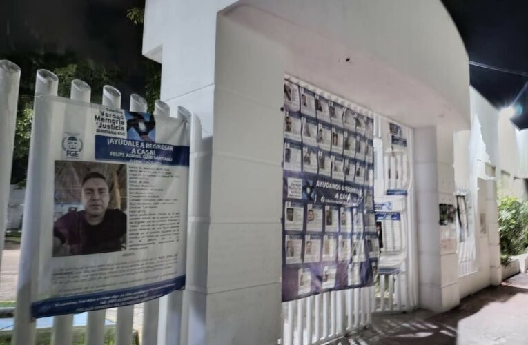Continúa la Lucha; Colectivo Madres Buscadoras Mantiene Plantón en la FGE Exigiendo Justicia  (Quintana Roo)