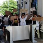 Se manifiestan en el Cephcis en apoyo al paro de la Enes Mérida (Yucatán)