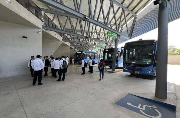 Paro de choferes del “Va y Ven” deja sin servicio a miles de usuarios, no les dieron utilidades (Yucatán)